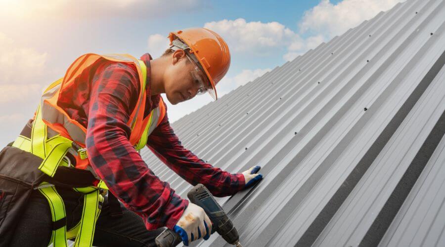 Owens Corning roofing contractor in McLeansboro, IL